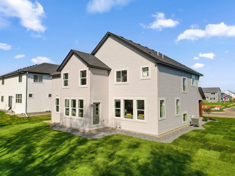 7698 22nd Ave E, Shakopee, MN 55379