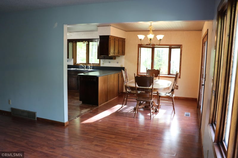 5663 W Birchview Rd, Grasston, MN 55030