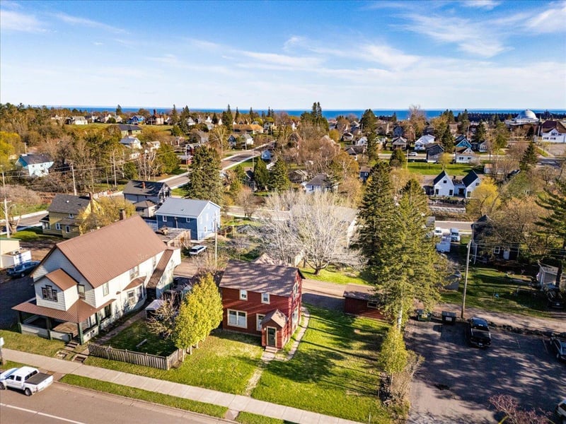 520 7th Ave, Two Harbors, MN 55616
