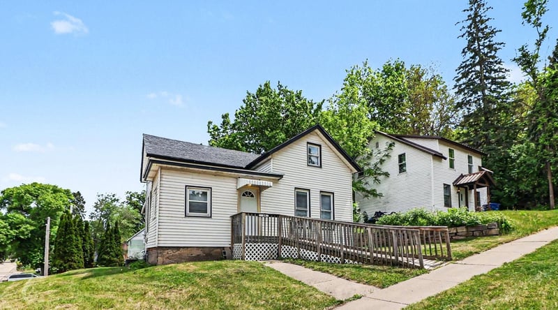 319 Buchanan St, Red Wing, MN 55066