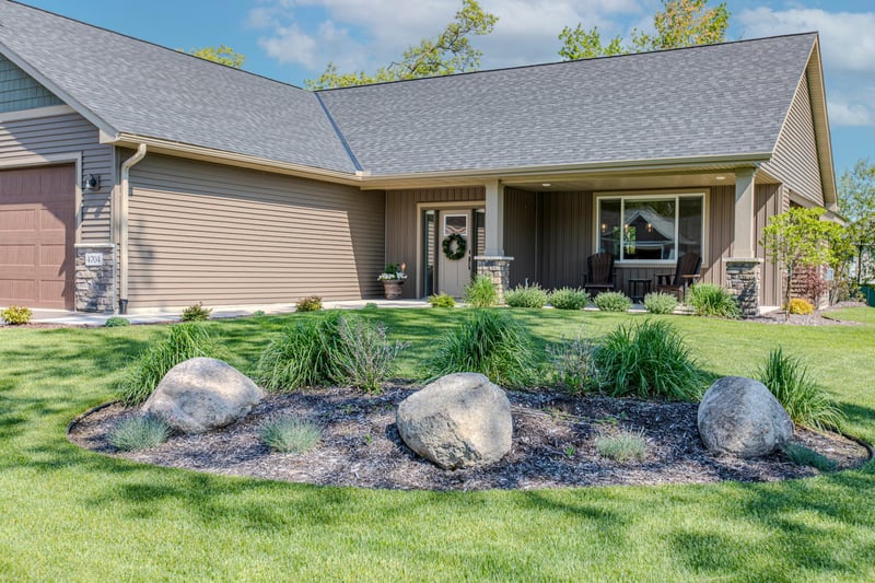 4704 381st Trl, North Branch, MN 55056