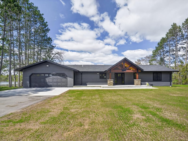 21837 Mishawaka Rd, Grand Rapids, MN 55744
