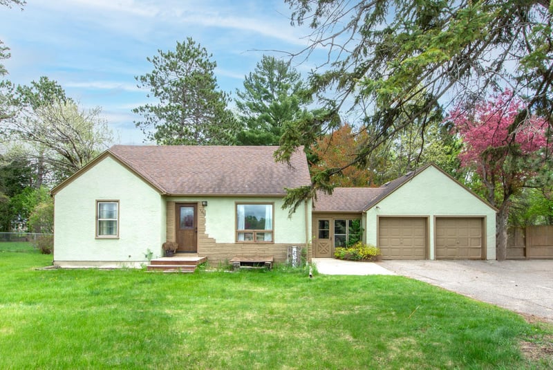 1415 S 6th St, Brainerd, MN 56401