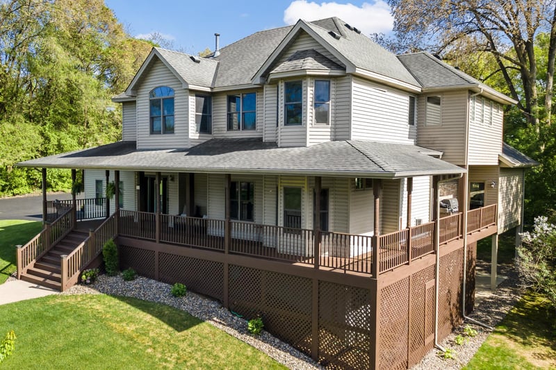 512 138th Ave NE, Ham Lake, MN 55304
