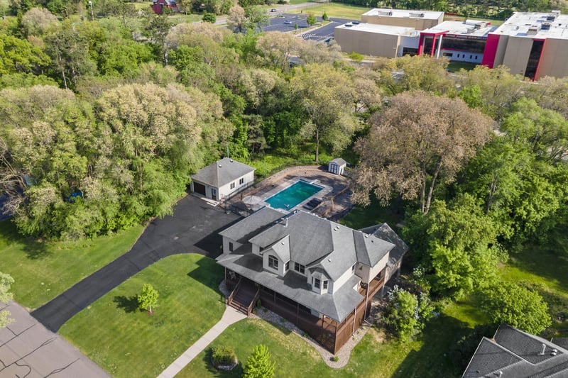 512 138th Ave NE, Ham Lake, MN 55304