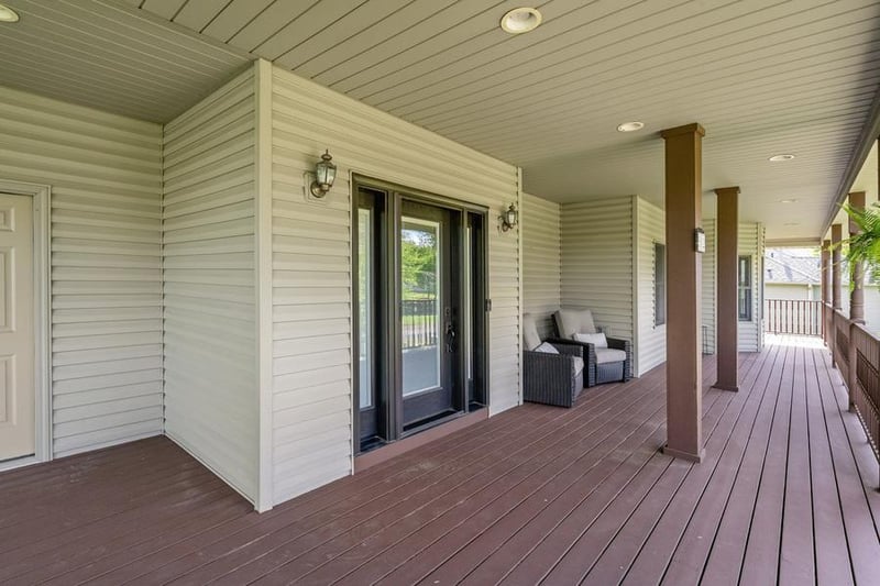 512 138th Ave NE, Ham Lake, MN 55304