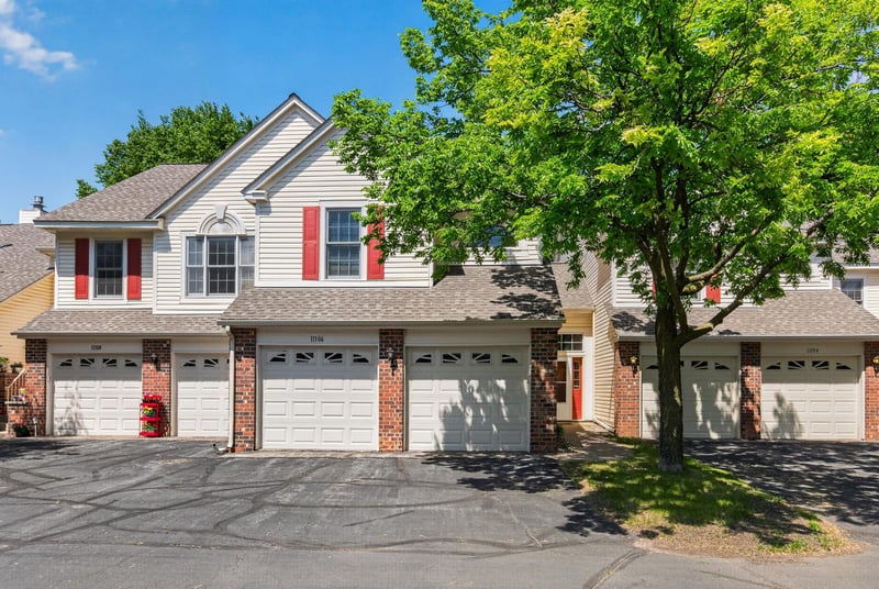 11106 Oregon Ave S, Bloomington, MN 55438