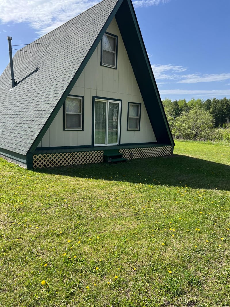 17921 Peggy Ln, Grasston, MN 55030
