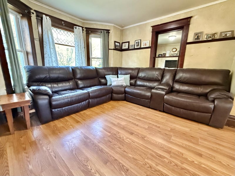 402 Saint Paul Ave S, Thief River Falls, MN 56701