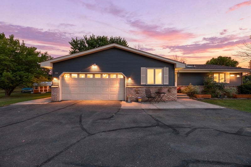 29242 Lily St NW, Isanti, MN 55040