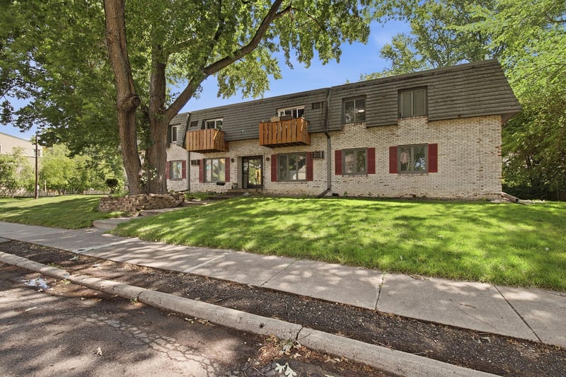 6901 Penn Ave S #204, Richfield, MN 55423