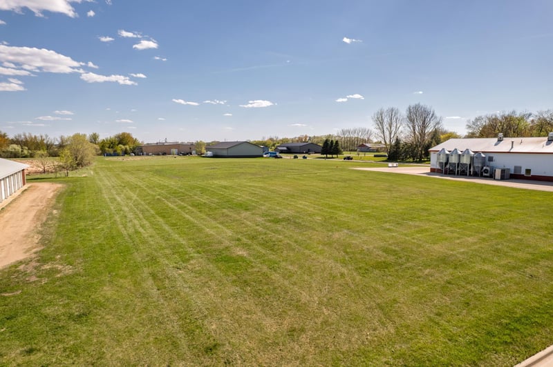 304 E Pike St, Osakis, MN 56360