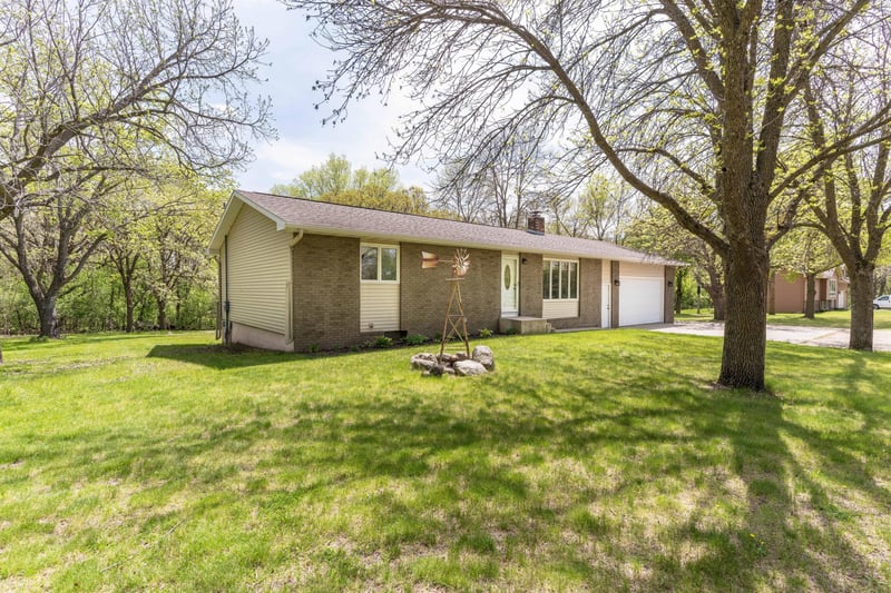 23380 County Highway 1, Fergus Falls, MN 56537