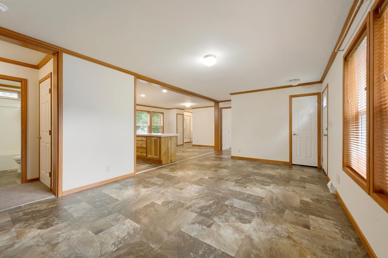 12270 Geneva Way, Apple Valley, MN 55124