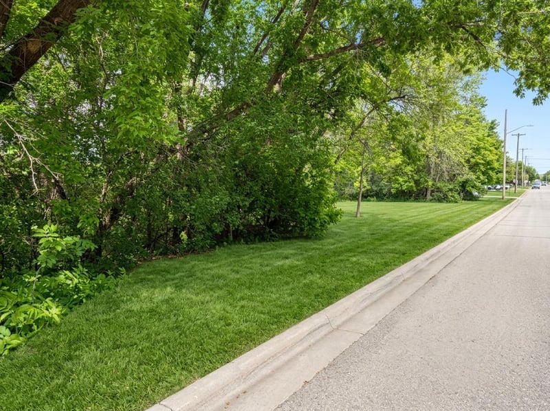202 W Everett Ave, Fergus Falls, MN 56537