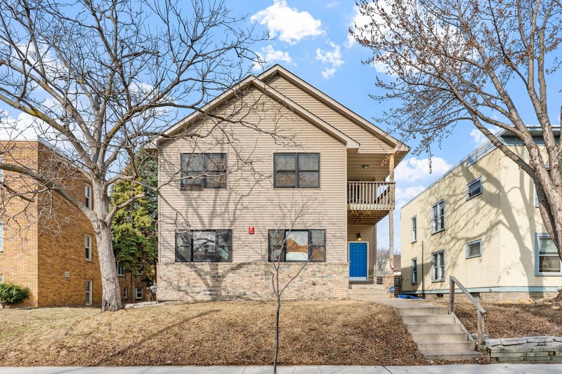 3514 Grand Ave S, Minneapolis, MN 55408