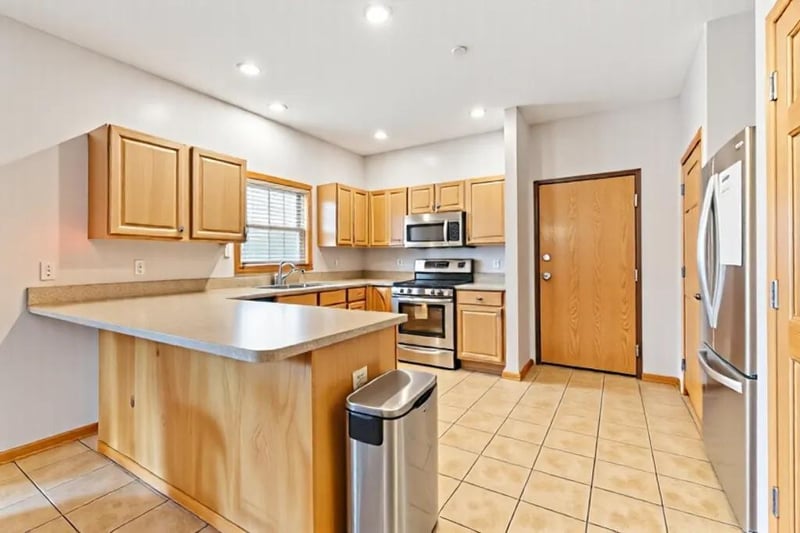 3514 Grand Ave S, Minneapolis, MN 55408