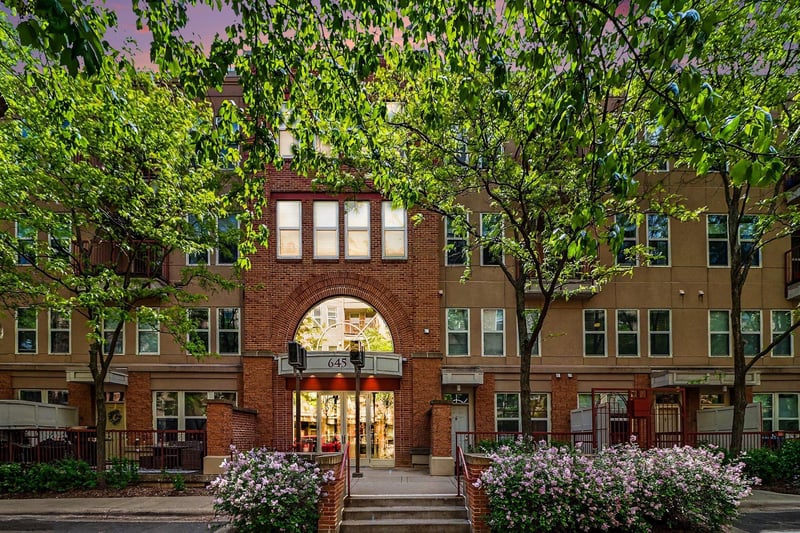 645 N 1st St #300, Minneapolis, MN 55401