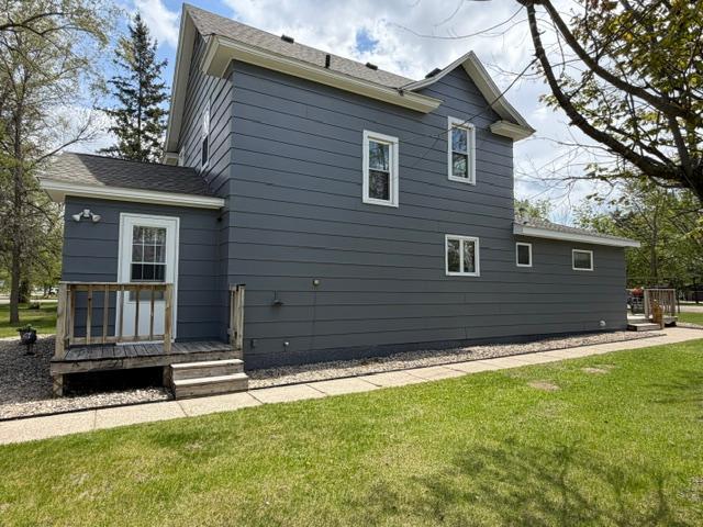 105 Ann Ave W, Clarissa, MN 56440