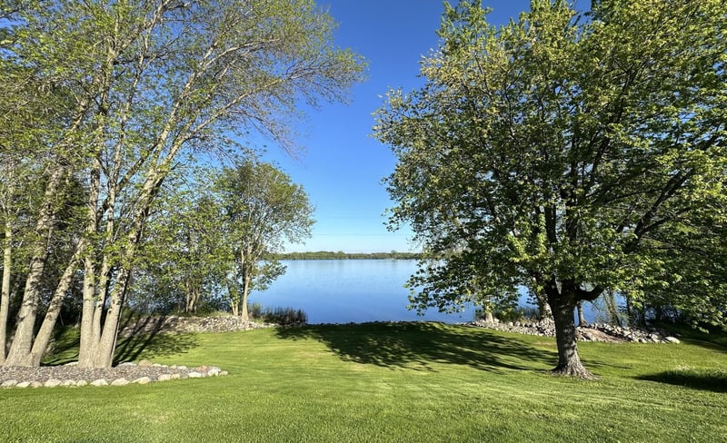 36999 Stanchfield Lake Rd NW, Dalbo, MN 55017