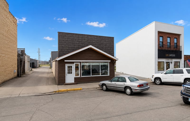 111 Wabasha Ave NE, Warroad, MN 56763