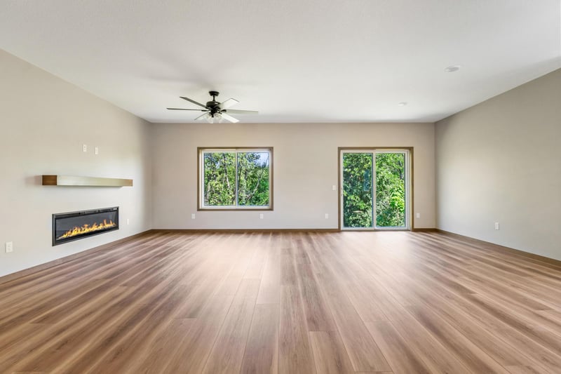 2040 13th St NW, Faribault, MN 55021