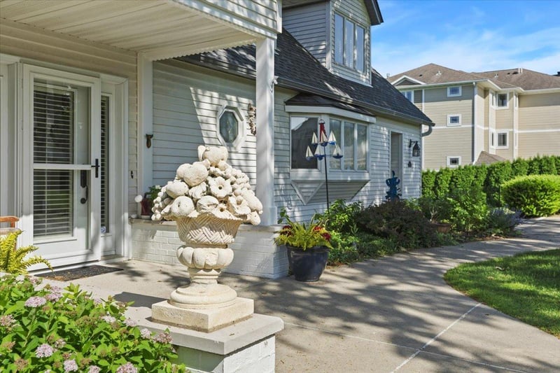 1300 S Lakeshore Dr #A2, Lake City, MN 55041