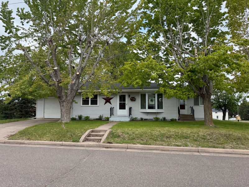116 E Wisconsin Ave, Grantsburg, WI 54840