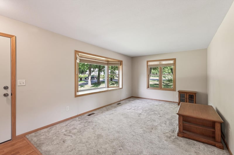 411 Young St N, Prescott, WI 54021