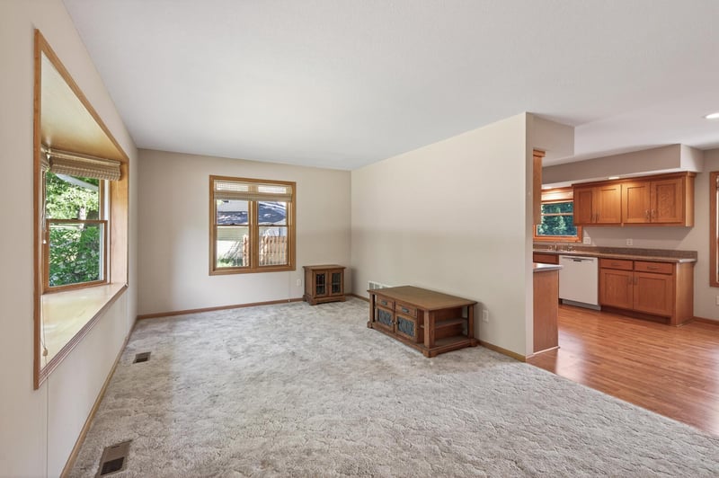 411 Young St N, Prescott, WI 54021