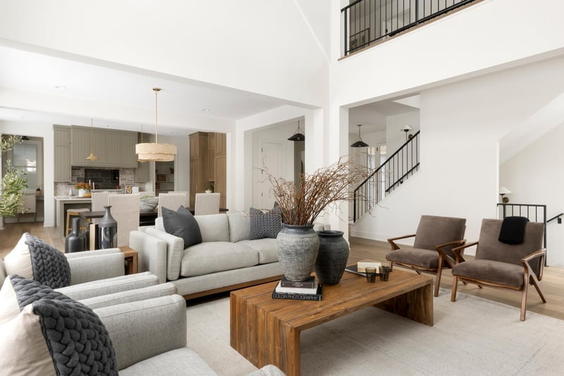 355 Margaret Cir, Wayzata, MN 55391