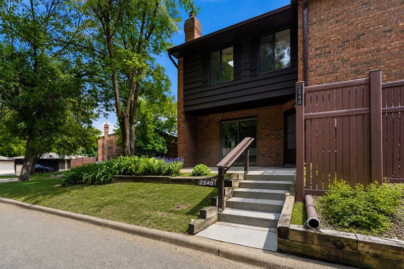 2540 Alabama Ave S, Saint Louis Park, MN 55416