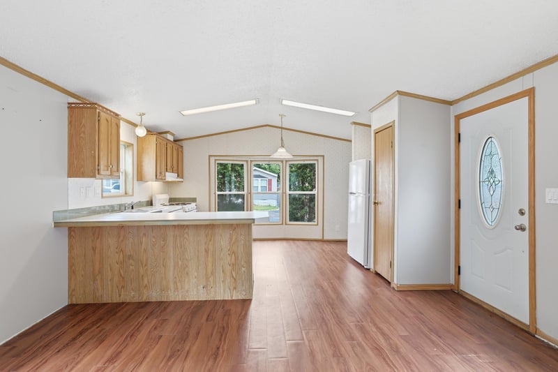 1403 Concord St S #33, South Saint Paul, MN 55075