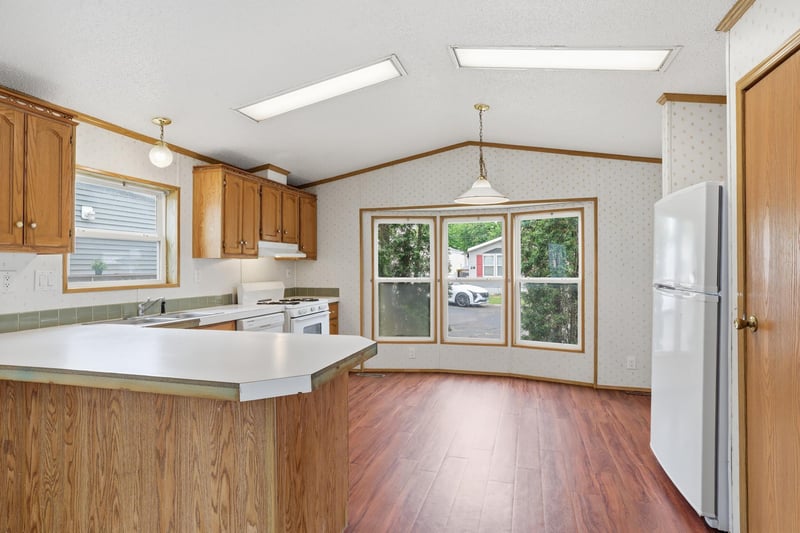 1403 Concord St S #33, South Saint Paul, MN 55075