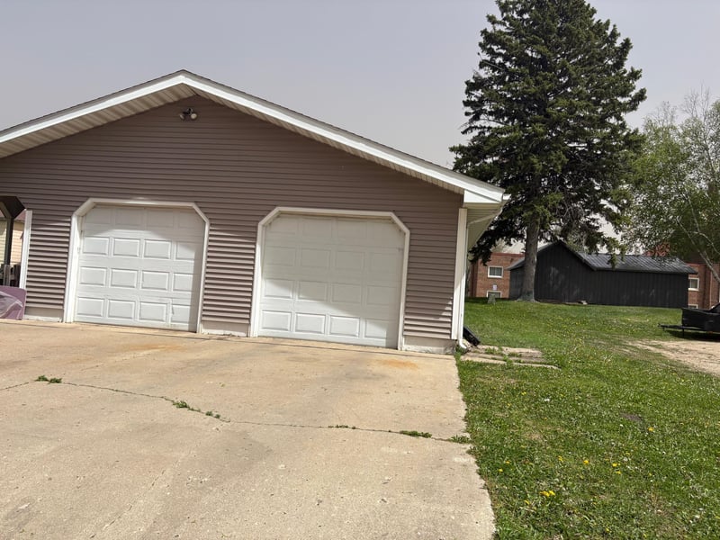 602 7th Ave N, Saint James, MN 56081