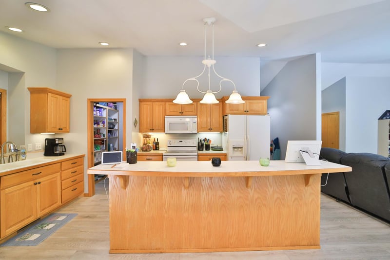 13784 Knollwood Dr, Baxter, MN 56425