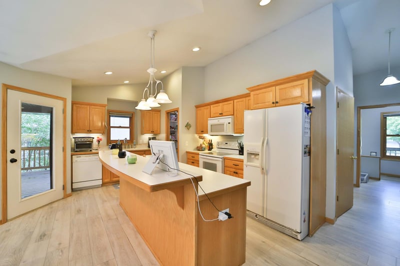 13784 Knollwood Dr, Baxter, MN 56425