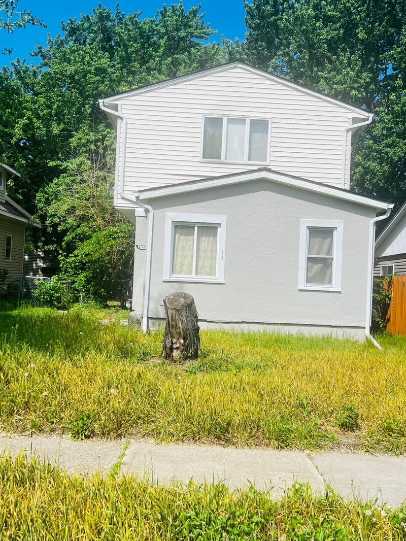 4245 Welcome Ave N, Crystal, MN 55422