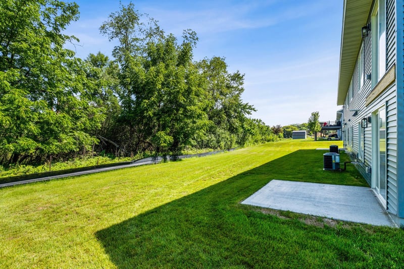 2050 13th St NW, Faribault, MN 55021