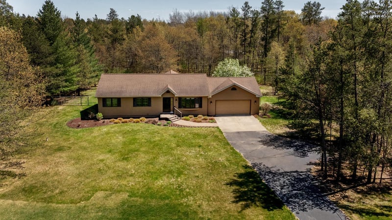 11700 Forestview Dr, Baxter, MN 56425