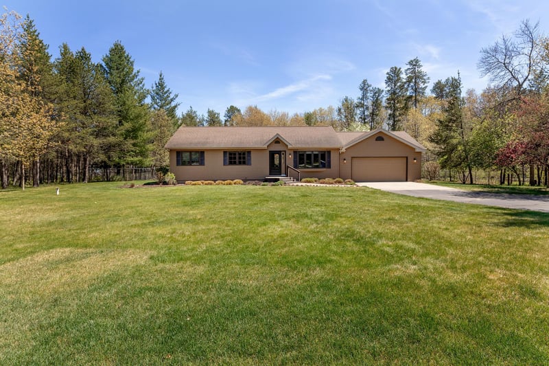 11700 Forestview Dr, Baxter, MN 56425