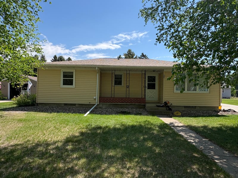 506 18th St N, Benson, MN 56215