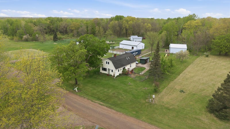 2346 330th Ave, Mora, MN 55051