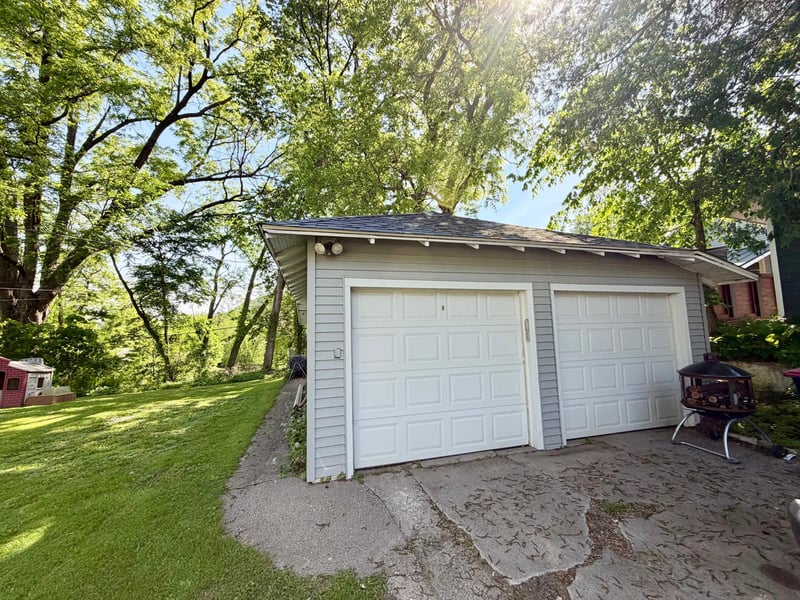 817 Central Ave, Red Wing, MN 55066