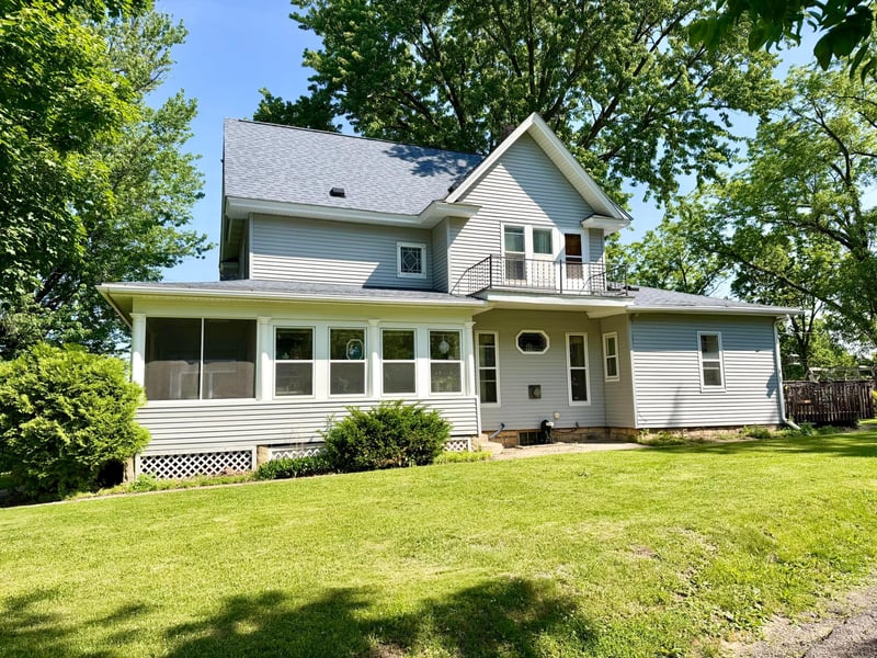 817 Central Ave, Red Wing, MN 55066