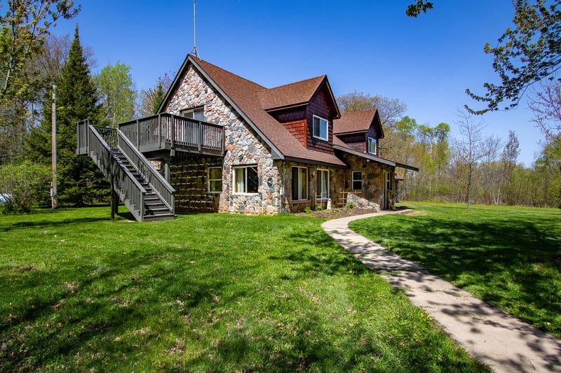 44091 Duxbury Rd, Sandstone, MN 55072