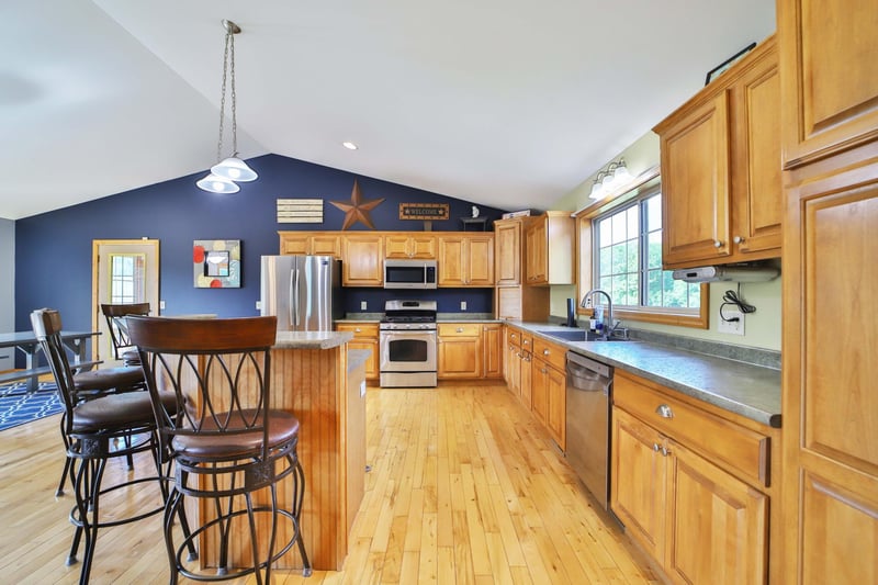 20697 Carolyn Ln, Brainerd, MN 56401