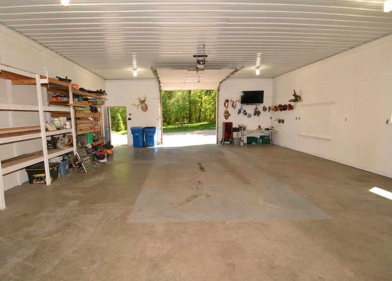 32623 Goldenrod St NW, Cambridge, MN 55008