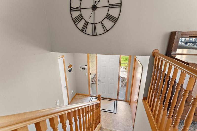 2891 Meadow Brook Dr, Woodbury, MN 55125
