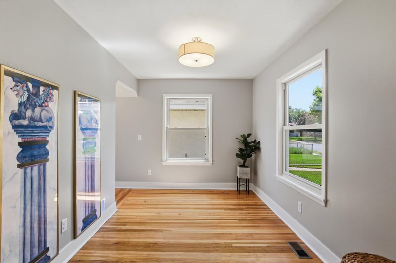 5210 Irving Ave N, Minneapolis, MN 55430